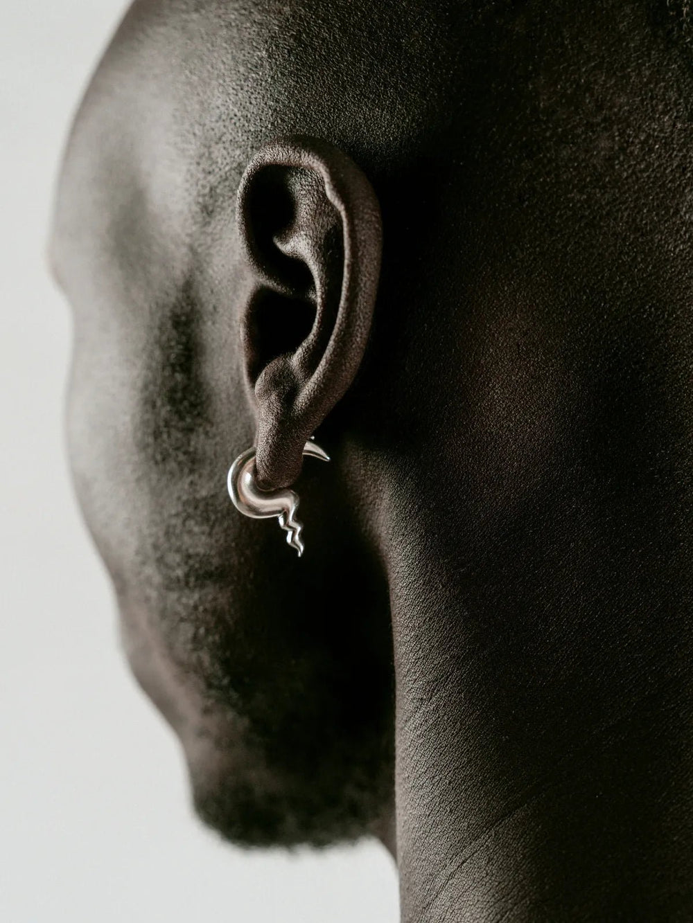 Gravity Earring (Single)