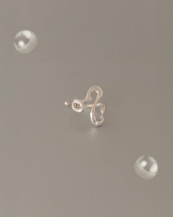 Leo Pearl Ring - Graedance - Rings