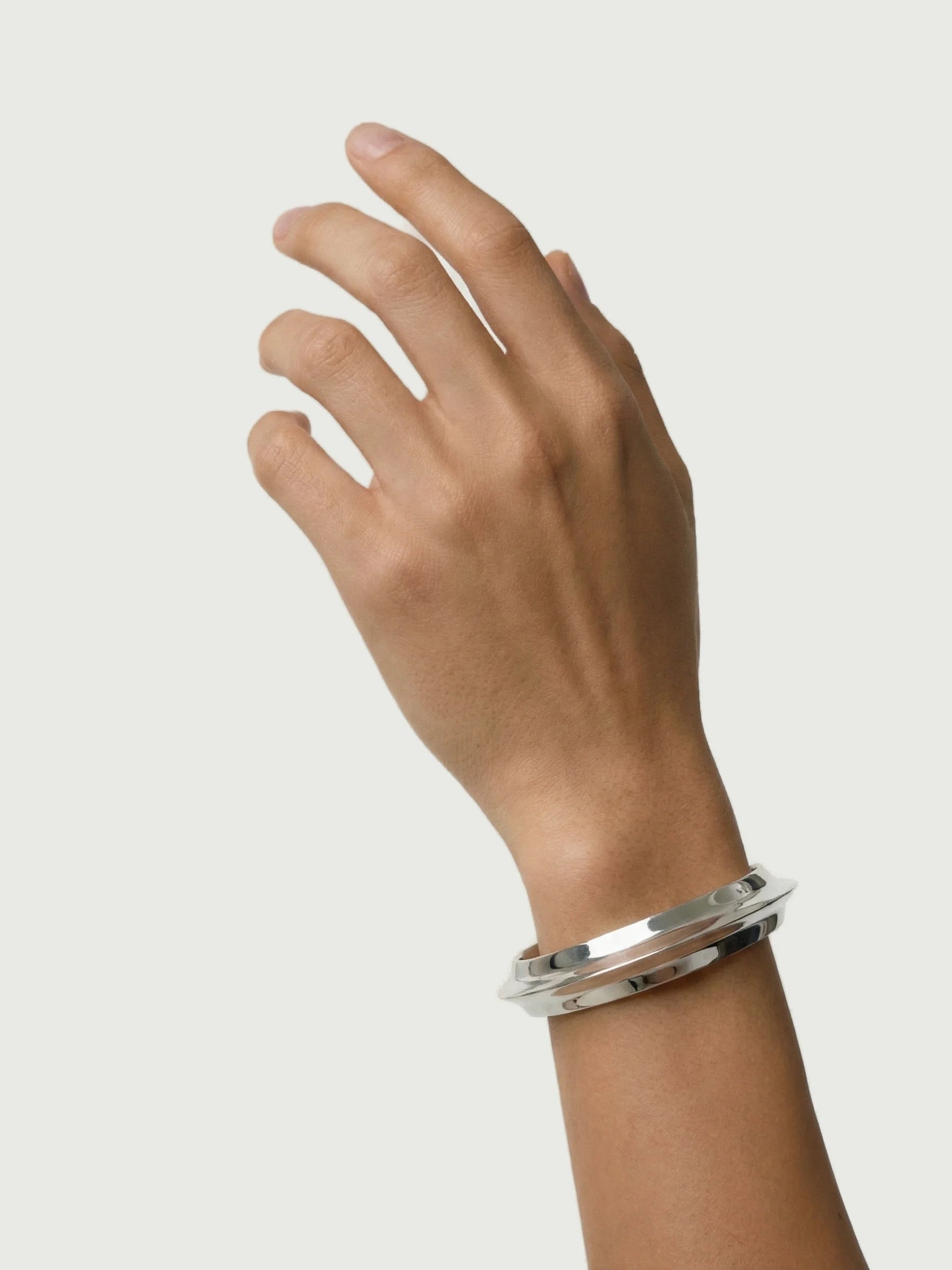 Lunae Bracelet Cuff - Graedance - Bracelets